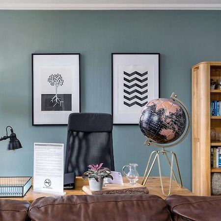 The Stirling Townhouse Villa Luaran gambar