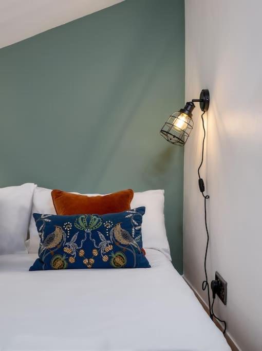 The Stirling Townhouse Villa Luaran gambar