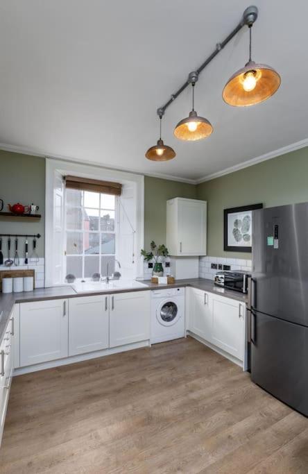 The Stirling Townhouse Villa Luaran gambar