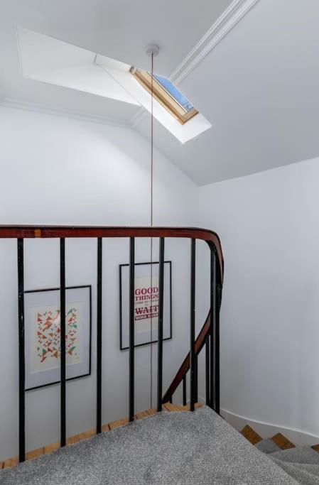 The Stirling Townhouse Villa Luaran gambar